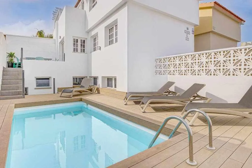 La Favorita Preciosa Villa Con Piscina Privada Κοραλέχο